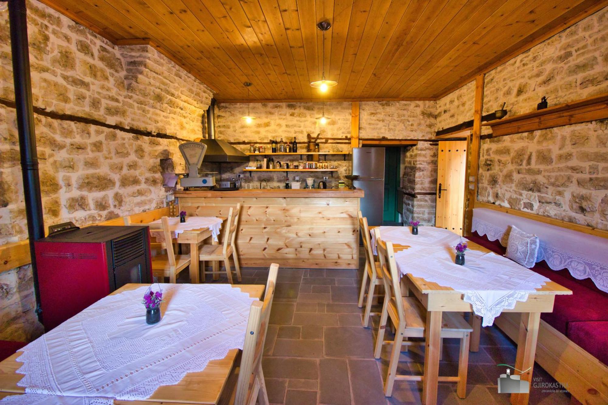 Argyropolis Boutique Hotel Gjirokastër Екстериор снимка